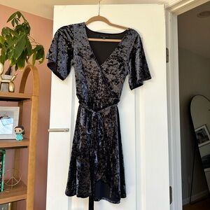 American Eagle Outfitters Gray/ navy Velvet Blouse